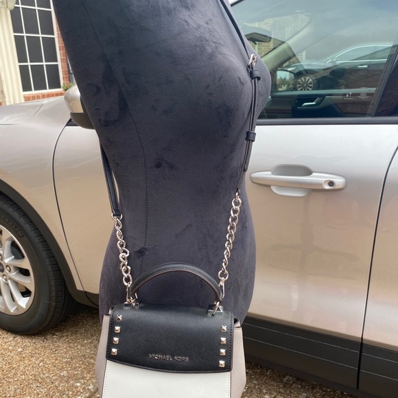 Michael Kors Karla mini convertible crossbody bag - Picture 9 of 13